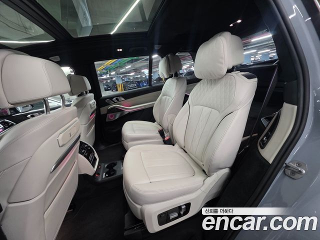 BMW X7 (G07) M60i xDrive M sport 6STR 2025 — фото 21