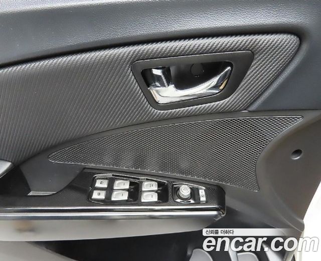 KG Mobility (SsangYong) Tivoli Air Diesel IX 2WD 2016 — фото 17
