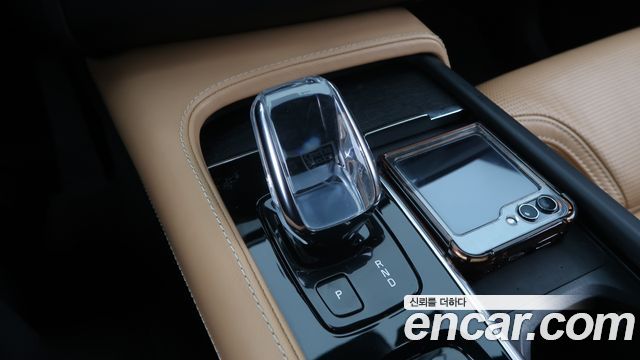 Volvo XC90 (II) T8 Inscription Hybird 2021 — фото 9