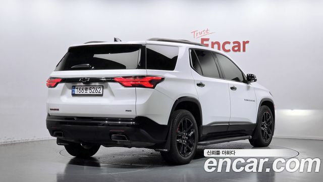 Chevrolet Traverse 3.6 AWD Redline 2022 — фото 2
