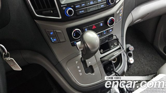 Hyundai Grand Starex Extraordinary Equipment-Installed Vehicle 2017 — фото 9
