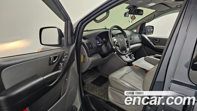 Hyundai Grand Starex Extraordinary Equipment-Installed Vehicle 2017 — фото 10