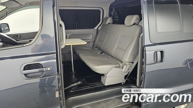 Hyundai Grand Starex Extraordinary Equipment-Installed Vehicle 2017 — фото 11