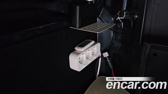 Hyundai Grand Starex Extraordinary Equipment-Installed Vehicle 2017 — фото 33