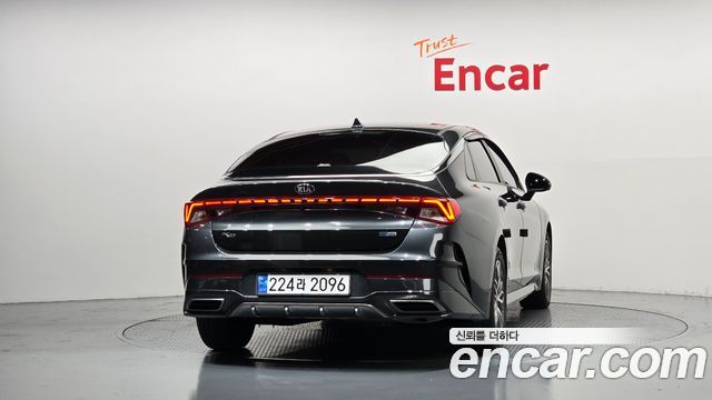 Kia K5 Hybrid (III) Signature 2020 — фото 4