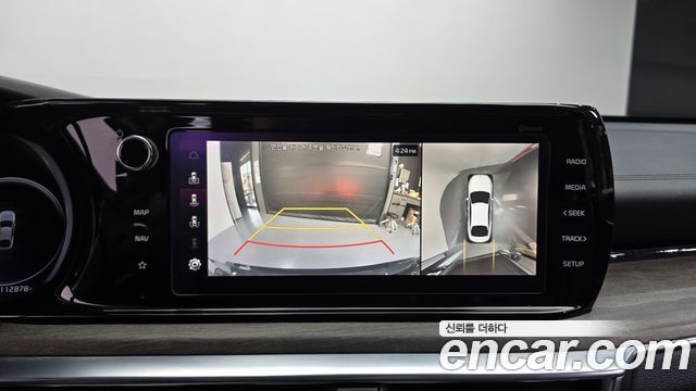 Kia K5 Hybrid (III) Signature 2020 — фото 18