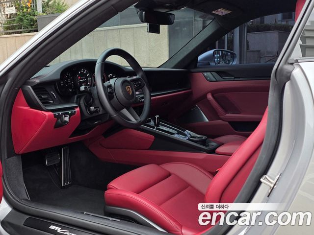Porsche 911 (992) Carrera 4 GTS 2023 — фото 7
