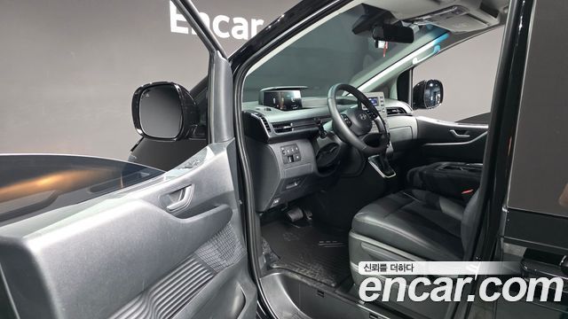 Hyundai Staria Cargo 3-Seater Modern 2025 — фото 10