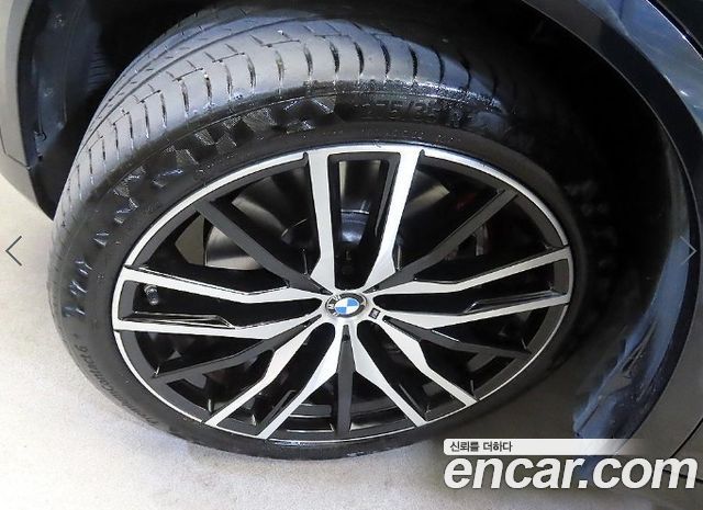BMW X5 (G05) M50i 2022 — фото 24
