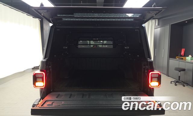Jeep Gladiator (JT) 3.6 Rubicon 2022 — фото 16