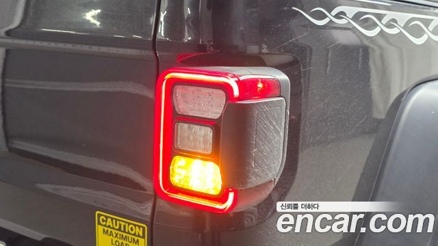 Jeep Gladiator (JT) 3.6 Rubicon 2022 — фото 23