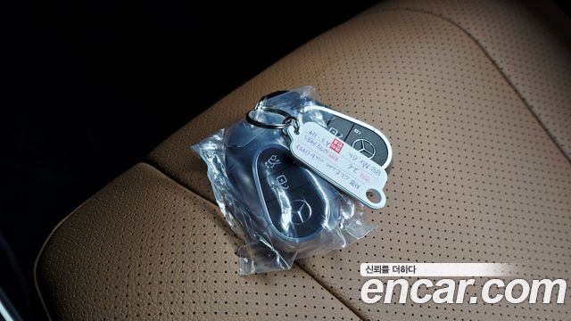 Mercedes-Benz CLE-Class (C236) CLE200 Cabriolet 2026 — фото 17