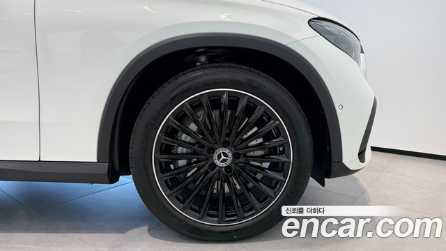 Mercedes-Benz GLC-Class (X254) GLC300 4MATIC AMG Line 2026 — фото 5