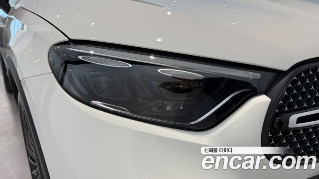 Mercedes-Benz GLC-Class (X254) GLC300 4MATIC AMG Line 2026 — фото 15