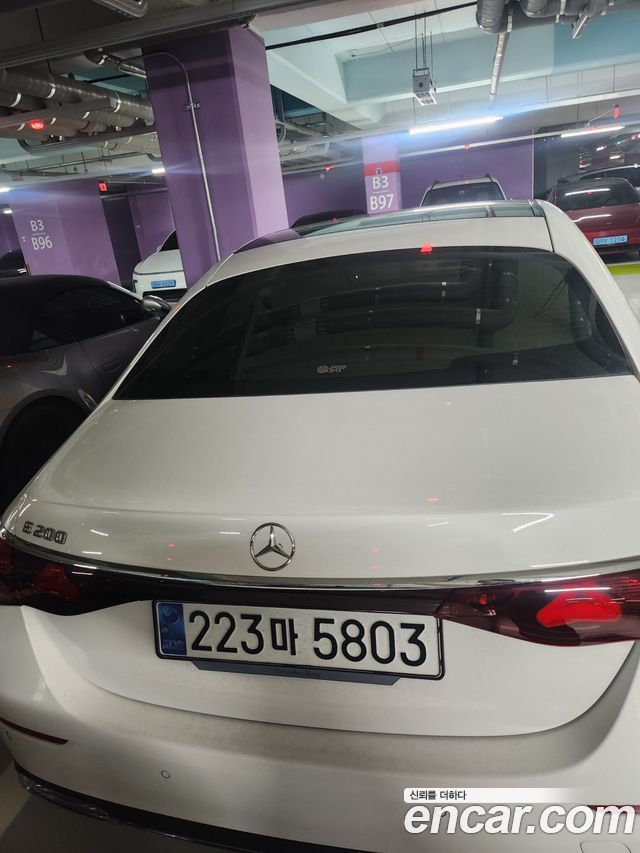Mercedes-Benz E-Class (W214) E200 Avantgarde 2024 — фото 2