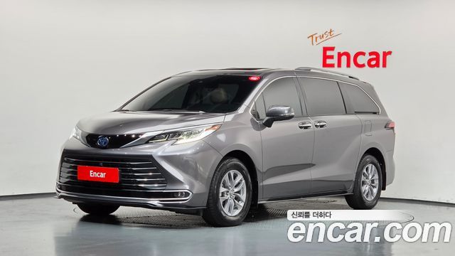 Toyota Sienna (IV) 2.5 Hybrid AWD