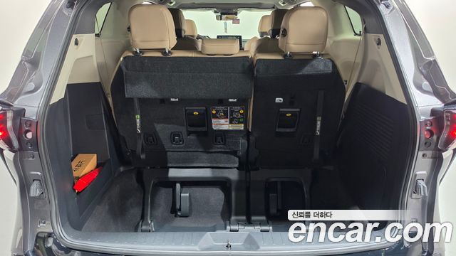 Toyota Sienna (IV) 2.5 Hybrid AWD 2024 — фото 18