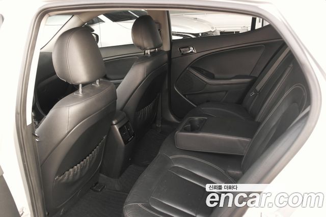 Kia K5 Hybrid Luxury 2013 — фото 10