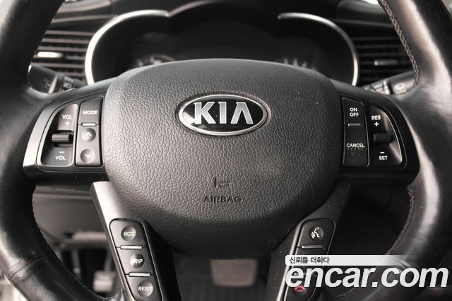 Kia K5 Hybrid Luxury 2013 — фото 21
