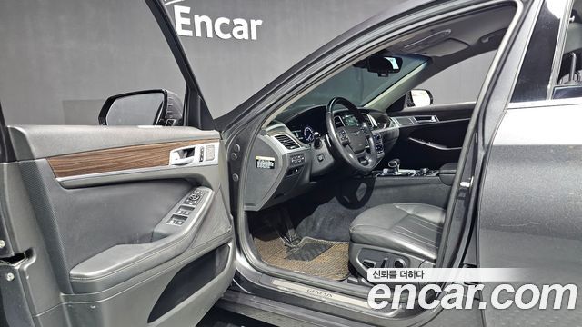 Genesis G80 3.3 GDI AWD Premium Luxury 2018 — фото 10