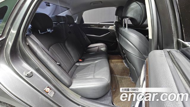 Genesis G80 3.3 GDI AWD Premium Luxury 2018 — фото 11