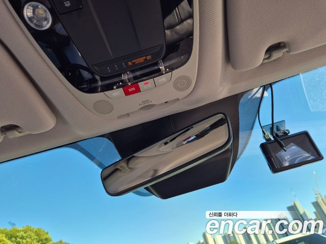 Kia Sorento (IV) Gasoline 2.5T 2WD Prestige 2023 — фото 18
