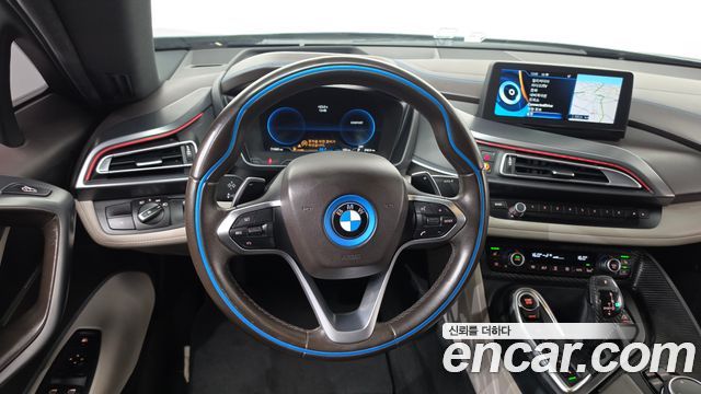 BMW i8 Coupe 2015 — фото 14