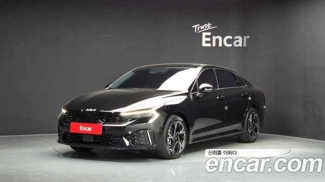 Kia K5 (III) 2.0 Signature