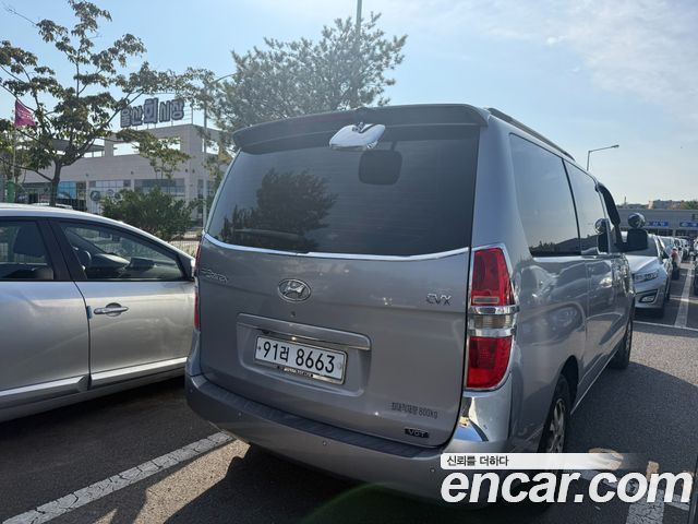 Hyundai Grand Starex 3-Seater VAN CVX Luxury 2012 — фото 4