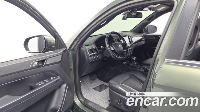 KG Mobility (SsangYong) Rexton Sports Khan Diesel 2.2 4WD Prestige 2022 — фото 10