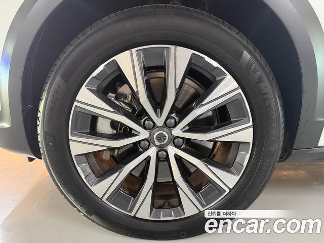 Volvo V90 Cross Country B5 Ultra AWD 2025 — фото 5