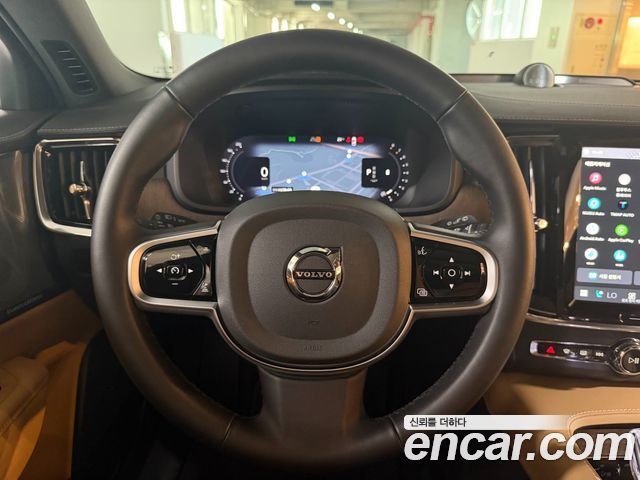 Volvo V90 Cross Country B5 Ultra AWD 2025 — фото 23