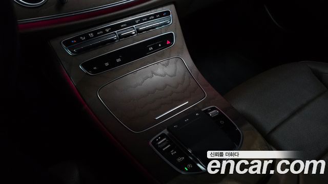 Mercedes-Benz E-Class (W213) E250 Exclusive 2022 — фото 18
