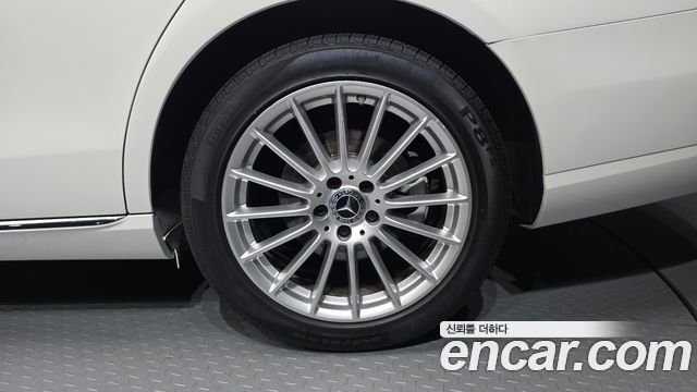 Mercedes-Benz E-Class (W213) E250 Exclusive 2022 — фото 21