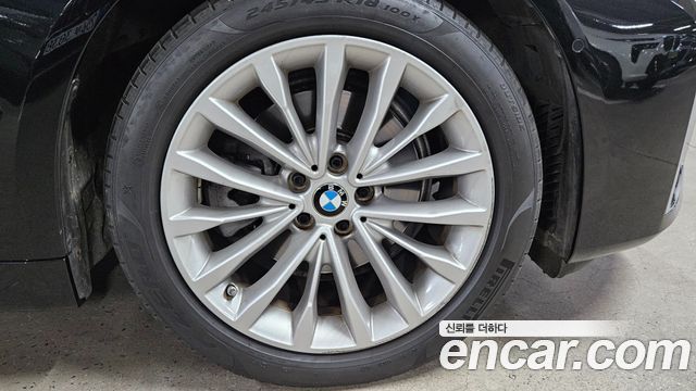 BMW 5 Series (G30) 523d Luxury 2023 — фото 5