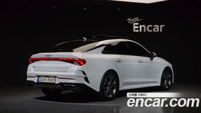Kia K5 (III) 1.6 Turbo Signature 2022 — фото 2