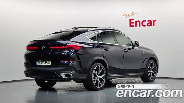 BMW X6 (G06) xDrive40i M Sport 2022 — фото 2