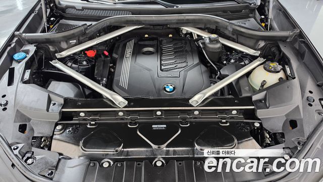BMW X6 (G06) xDrive40i M Sport 2022 — фото 6