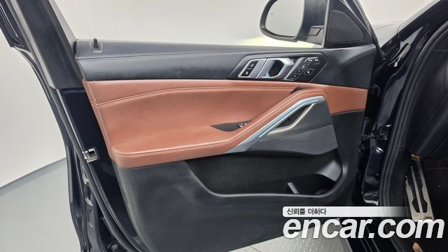 BMW X6 (G06) xDrive40i M Sport 2022 — фото 24