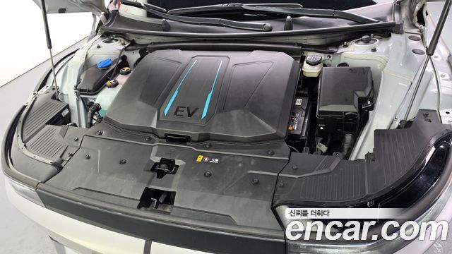 Hyundai Ioniq 5 Long range Commercial Long Range Package 2023 — фото 6
