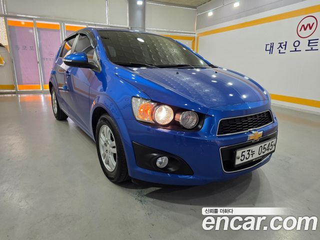 Chevrolet Aveo Hatchback 1.4 Turbo LS Standard 2015 — фото 7