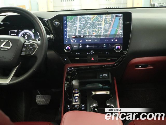 Lexus NX450h+ (II) Premium 2025 — фото 7