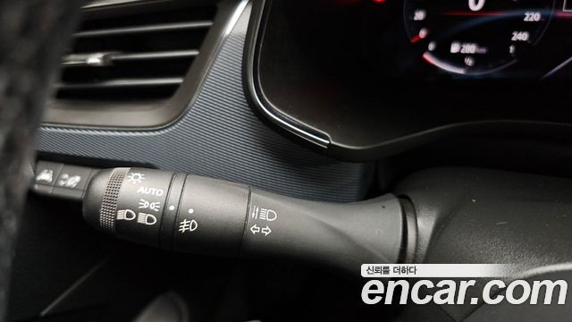 Renault Korea XM3 1.3 TCe RE Signature 2020 — фото 27