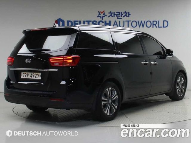 Kia Carnival 11-Seater Prestige 2019 — фото 2