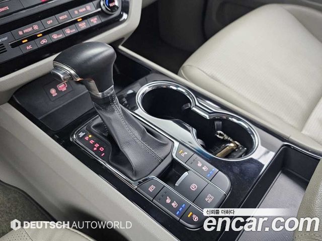 Kia Carnival 11-Seater Prestige 2019 — фото 9