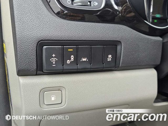 Kia Carnival 11-Seater Prestige 2019 — фото 21