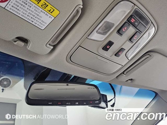 Kia Carnival 11-Seater Prestige 2019 — фото 22