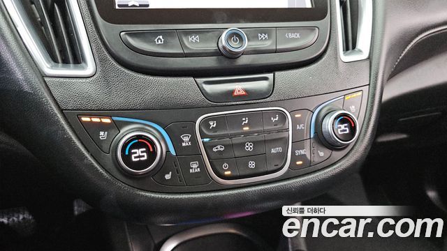Chevrolet Malibu 1.5 Turbo Perfect Black LTZ 2018 — фото 18