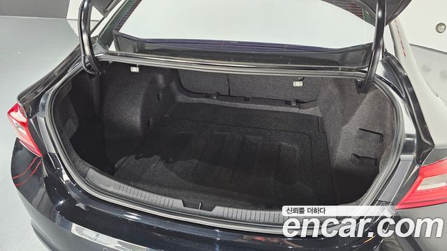 Chevrolet Malibu 1.5 Turbo Perfect Black LTZ 2018 — фото 20