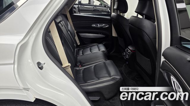 Genesis Electrified (GV70) e-AWD 2022 — фото 12